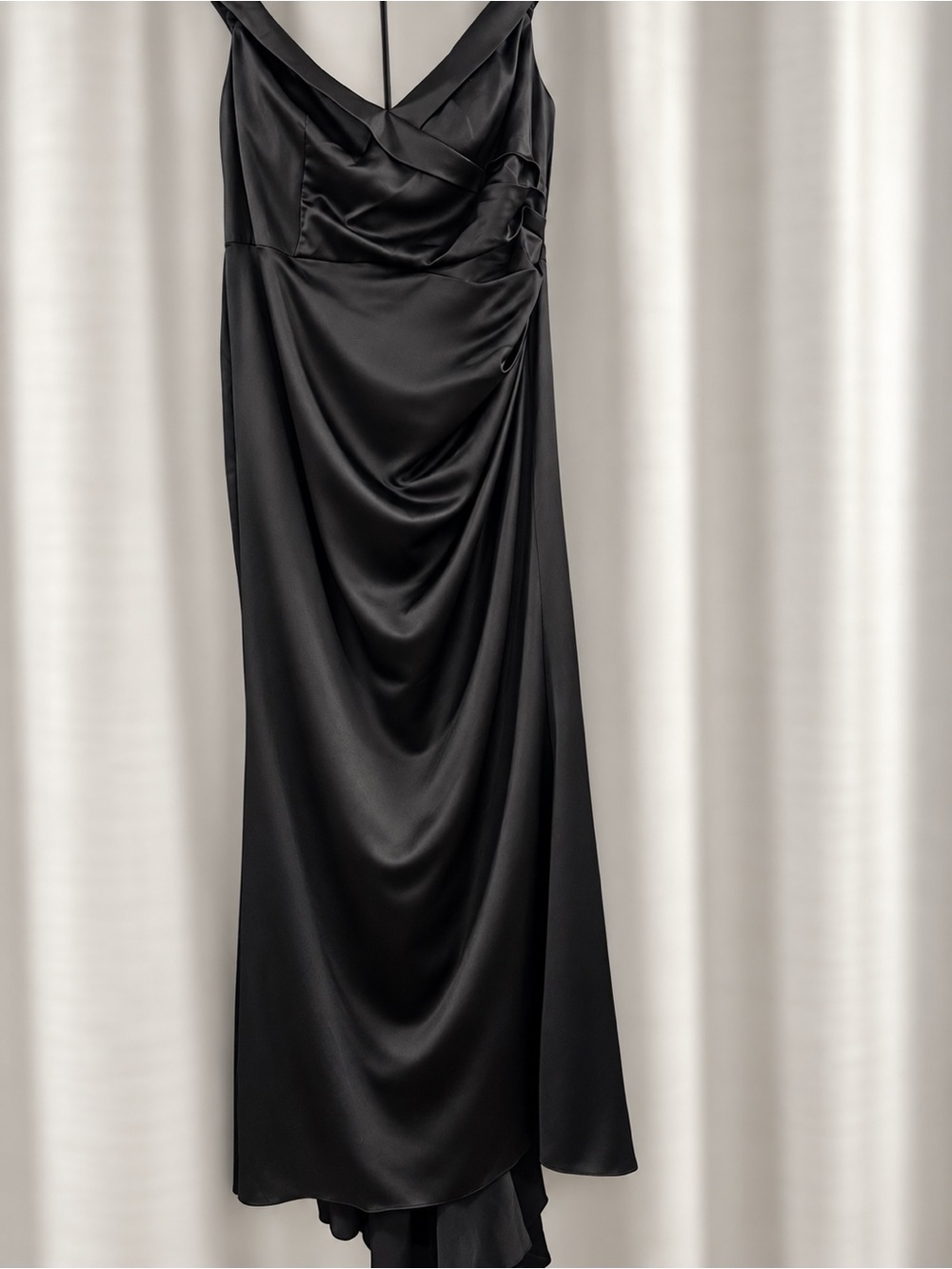 Galina Signature Black Satin Mermaid Formal Dress – Size 16